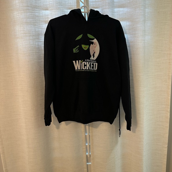 Gildan Sweaters - Gildan Black Wicked Hoodie